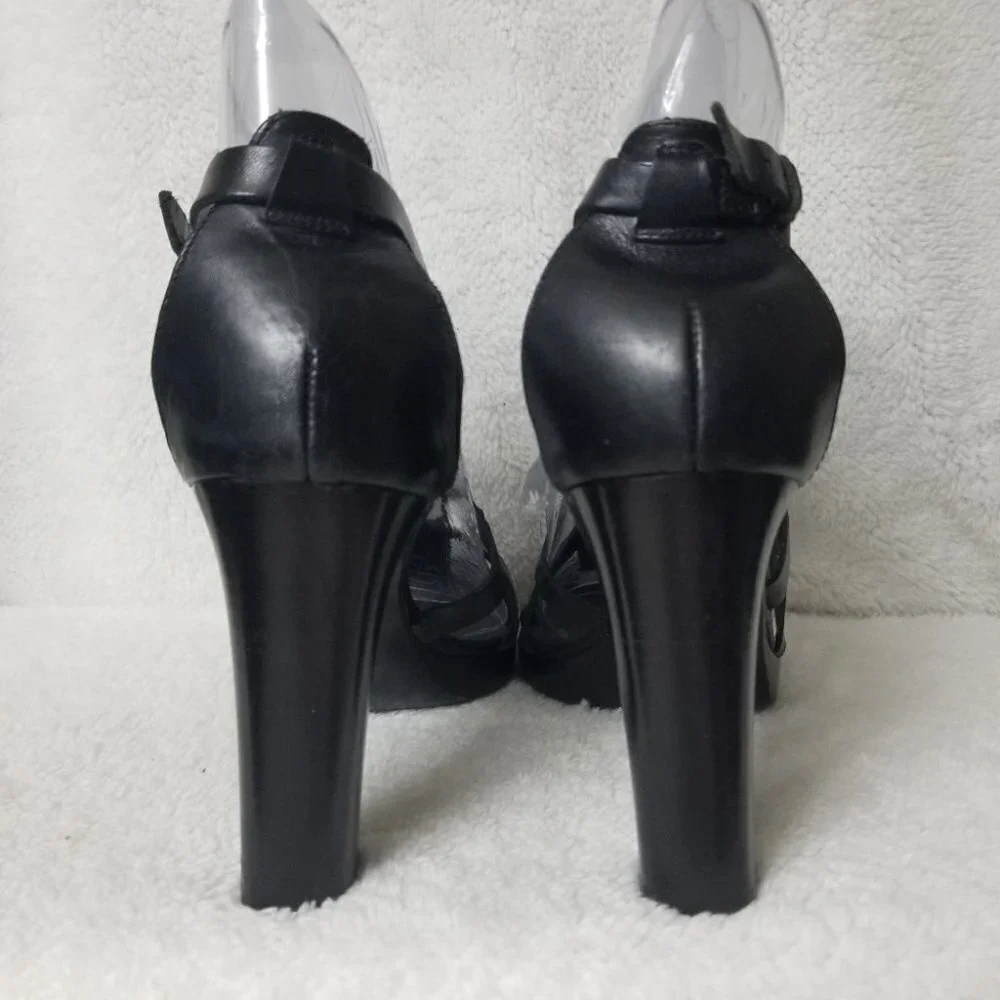 Via Spiga leather square toe ankle sandal